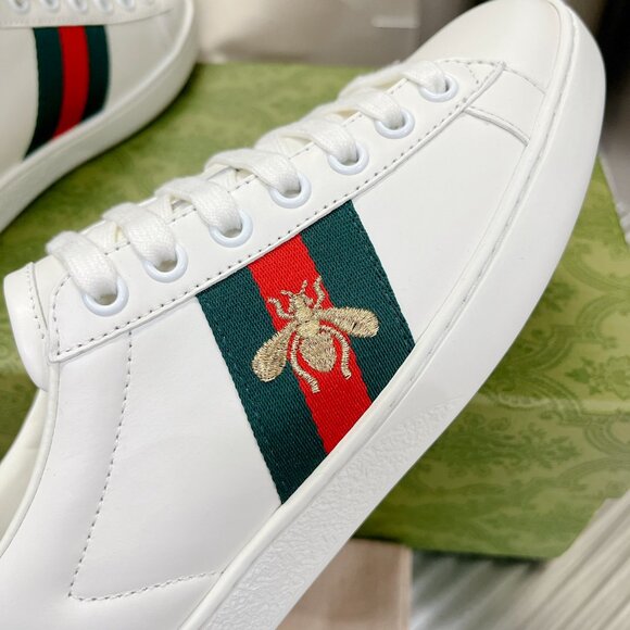 Gucci Ace Bee Embroidered White Leather Sneakers - Picture 2 of 6